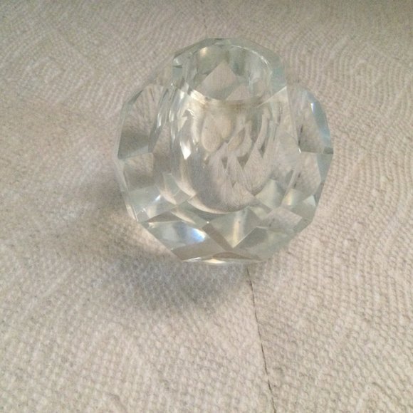 Small clear glass candlestick holder diamond design - Picture 2 of 5